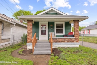 2105 Bradley Ave, Louisville, KY 40217