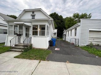 11 Corlear St, Albany, NY 12209