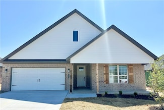 1815 Bugg St, Pea Ridge, AR 72751