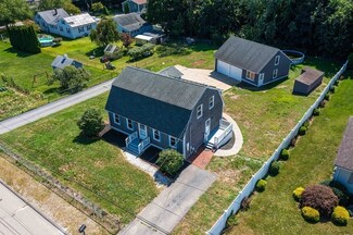 85 Dale Ave, Attleboro, MA 02703