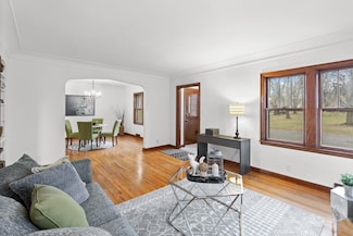 1118 Lane Place, Saint Paul, MN 55106