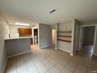 4902 Cotton Row NW Unit B, Huntsville, AL 35816