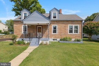 9022 2nd St, Lanham, MD 20706