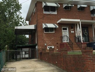 5008 Roseld Ct, Oxon Hill, MD 20745