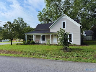 501 5th St, Athens, AL 35611