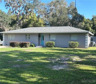 85 N Sheltering Oaks Dr, Inverness, FL 34453