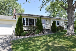 54 Sunset Strip, Brewer, ME 04412