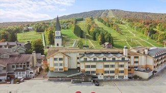 19 Village Lodge Rd Unit 302, Stratton, VT 05155