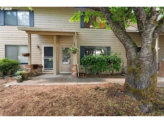 29570 SW Volley St Unit 35, Wilsonville, OR 97070
