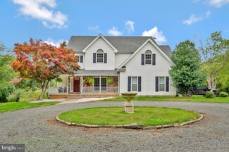 5542 John Barton Payne Rd, Marshall, VA 20115