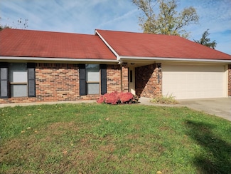 3201 Foxchase Ct, Lexington, KY 40515