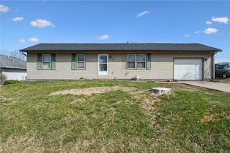 1109 Grubbs St, Center Point, IA 52213