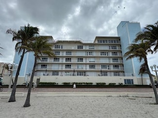 300 Oregon St Unit 401, Hollywood, FL 33019
