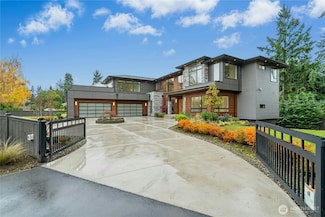 10368 Kaylen Place, Bellevue, WA 98004