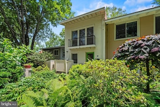 11493 Waterview Cluster, Reston, VA 20190
