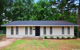 39 Whitmore Cir, Little Rock, AR 72206