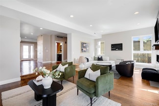 1265 Niagara St, Denver, CO 80220