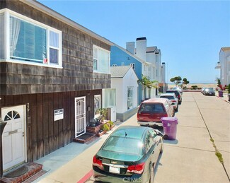 24 64th Place, Long Beach, CA 90803