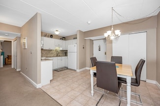 137 Franklin St Unit 102, Stoneham, MA 02180