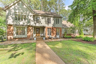 2136 Wentworth Ln, Germantown, TN 38139