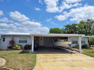 121 Bonnie Dr, Auburndale, FL 33823