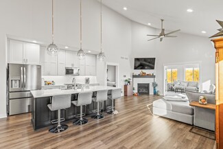 6556 Vista Valley Unit 2, Windsor, WI 53598
