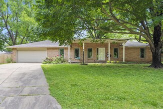 3526 S Primrose Ct, Springfield, MO 65807
