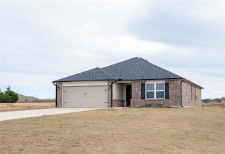5568 Bent Creek Rd, Shawnee, OK 74804