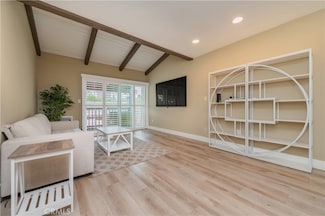 1000 W Macarthur Blvd Unit 13, Santa Ana, CA 92707