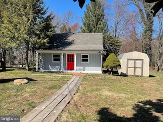 624 Walker Rd, Great Falls, VA 22066