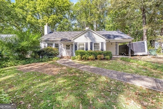 395 E Louise St, Clarkesville, GA 30523