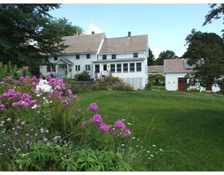 15 Monroe Ave, Shelburne Falls, MA 01370