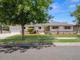 6413 N 5th St, Fresno, CA 93710