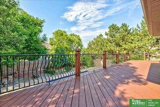 16606 Mason St, Omaha, NE 68118