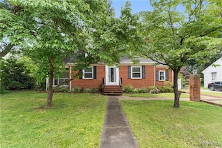 1012 Ridgecliff Dr, Richmond, VA 23224