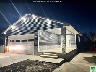 1414 B St, South Sioux City, NE 68776