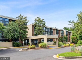 2921 N Leisure World Blvd, Silver Spring, MD 20906