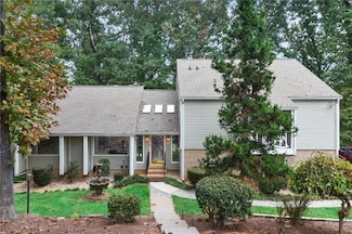 4513 Rivercliff Dr SW, Lilburn, GA 30047