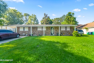 3302 New York Ave, Pascagoula, MS 39581