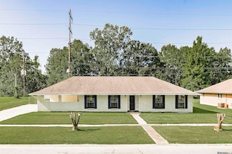 14704 Breton Dr, Baton Rouge, LA 70816