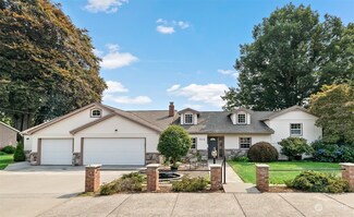 904 E Front St, Lynden, WA 98264