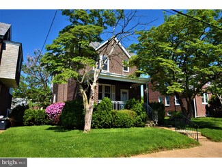 123 W 38th St, Wilmington, DE 19802