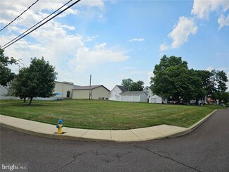 0 S 8th St, Perkasie, PA 18944