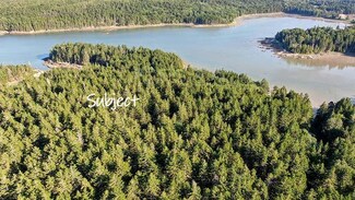 #10 Island Retreat Rd, Swans Island, ME 04685