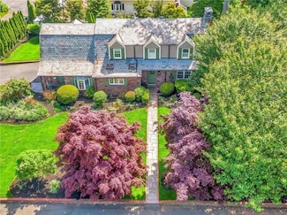 6 Fairmont Ave, Pearl River, NY 10965