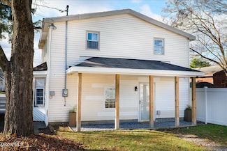 136 Jefferson St, Saratoga Springs, NY 12866