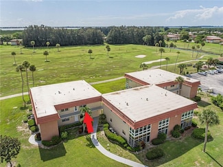 55 Woodland Dr Unit 206, Vero Beach, FL 32962