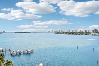 2650 Lake Shore Dr Unit 1006, Riviera Beach, FL 33404