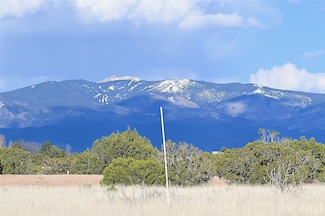 6 N Via Aria, Santa Fe, NM 87506