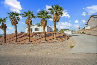 2456 Choctaw Rd, Fort Mohave, AZ 86426